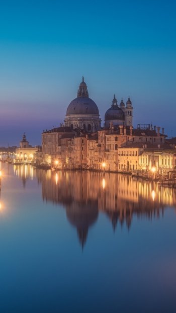 man made Venice Phone Wallpaper